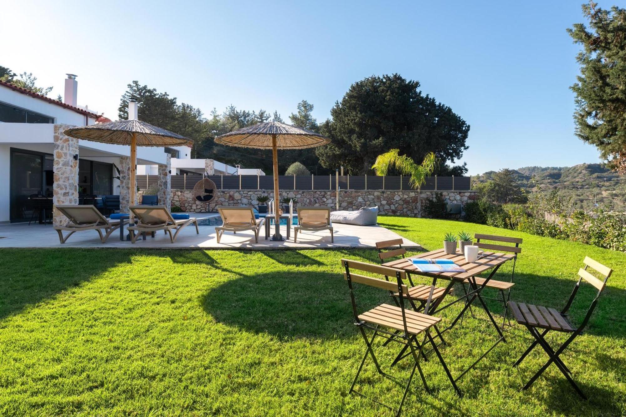 Aiora Luxury Villas Afantou Exteriér fotografie